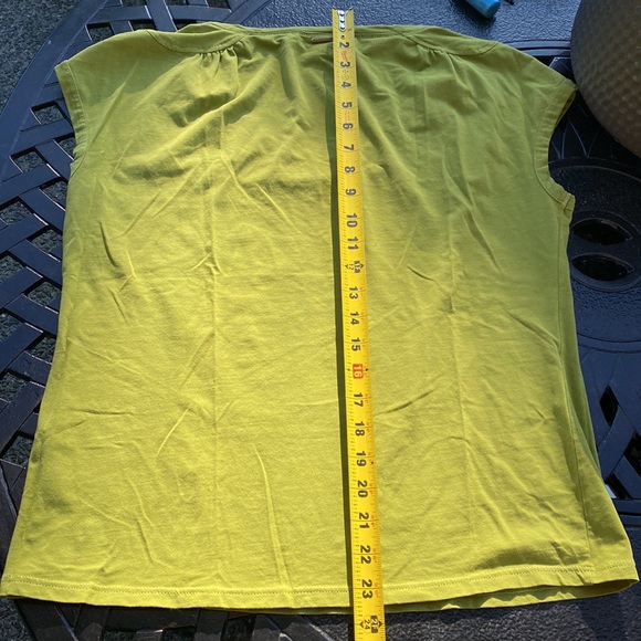 Hugo Boss tee - Picture 5 of 6